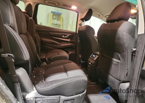 2024 Subaru Ascent Premium z USA, uszkodzony, nr VIN 4S4WMAED0R3450075